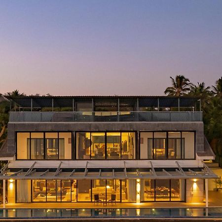 Oceanic Sunsets With River View, Comp Breakfast & Infinity Pool At Stayvista Verem Kültér fotó